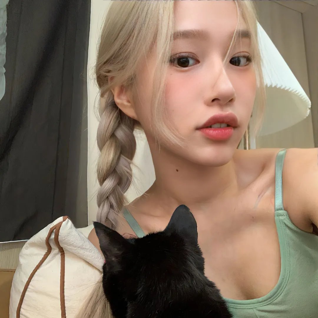 穿成肥妻万人嫌，全家吃草我吃肉